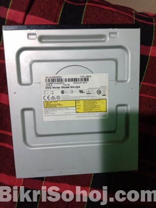 CD ROM SATA